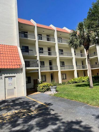 Homes for sale in West Palm Beach, FL | 2500 Presidential Way #405, West Palm Beach, FL 33401 | MLS# R11079464