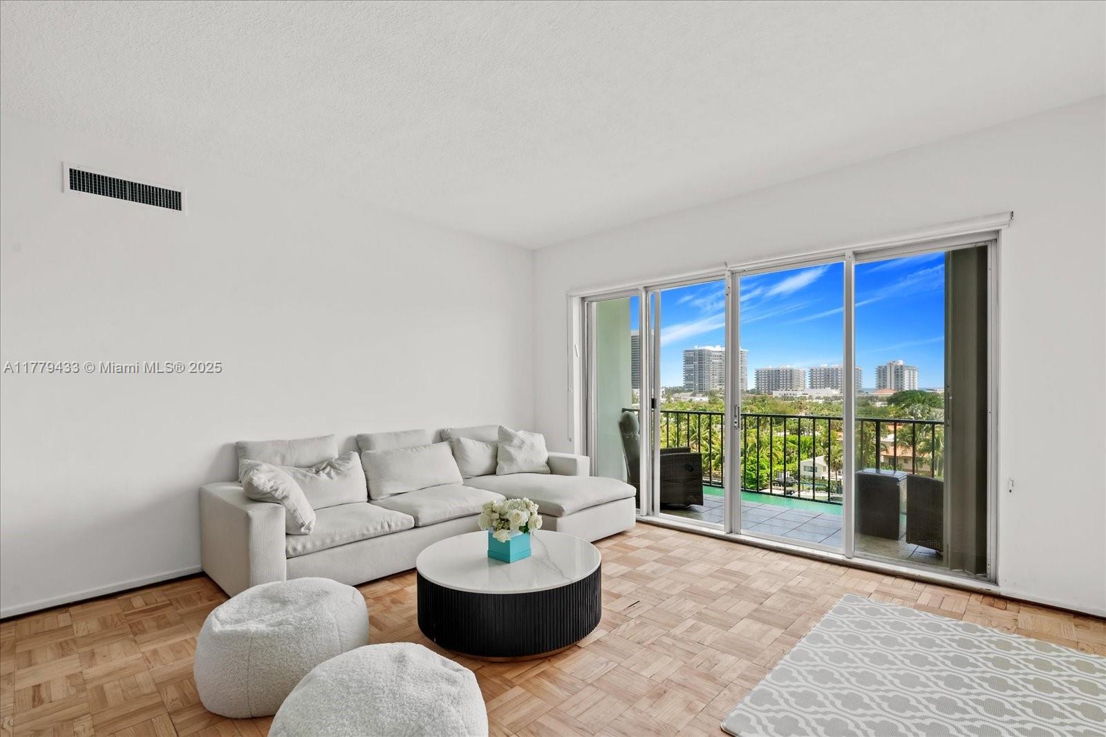 9341 E Bay Harbor PH B