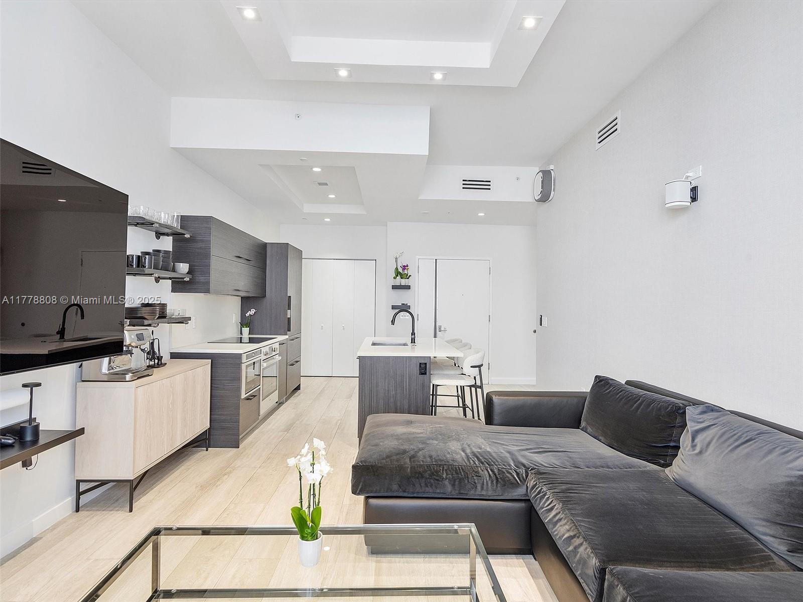 Brickell Heights West Con