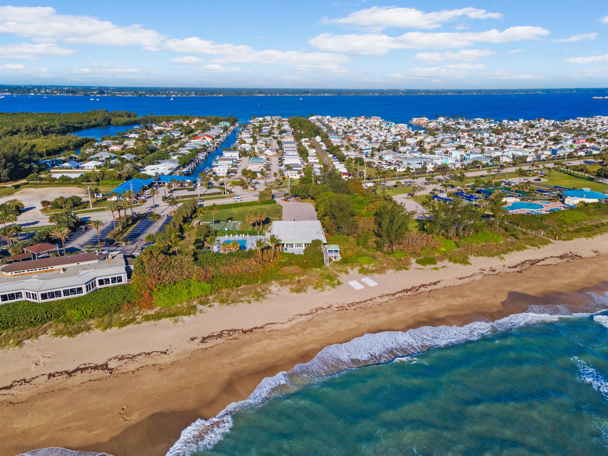 Homes for sale in Jensen Beach, FL | 10851 S Ocean Dr #91, Jensen Beach, FL 34957 | MLS# R11079552