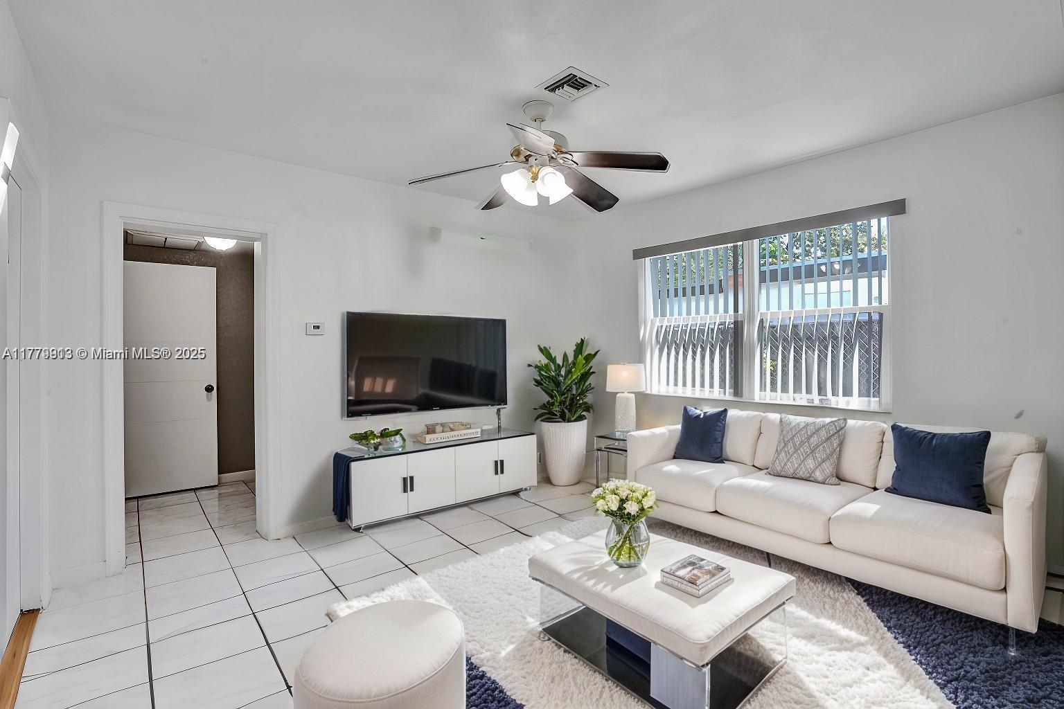 Homes for sale in Hollywood, FL | 2001 N 26Th Ave, Hollywood, FL 33020 | MLS# A11779913