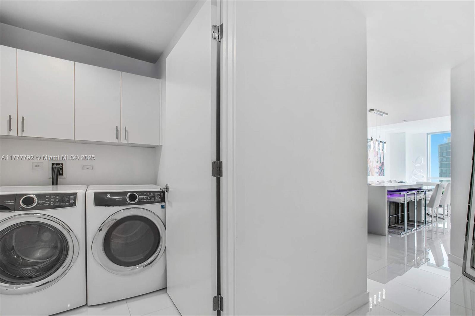 851 NE 1st Avenue #4207, Miami FL 33132