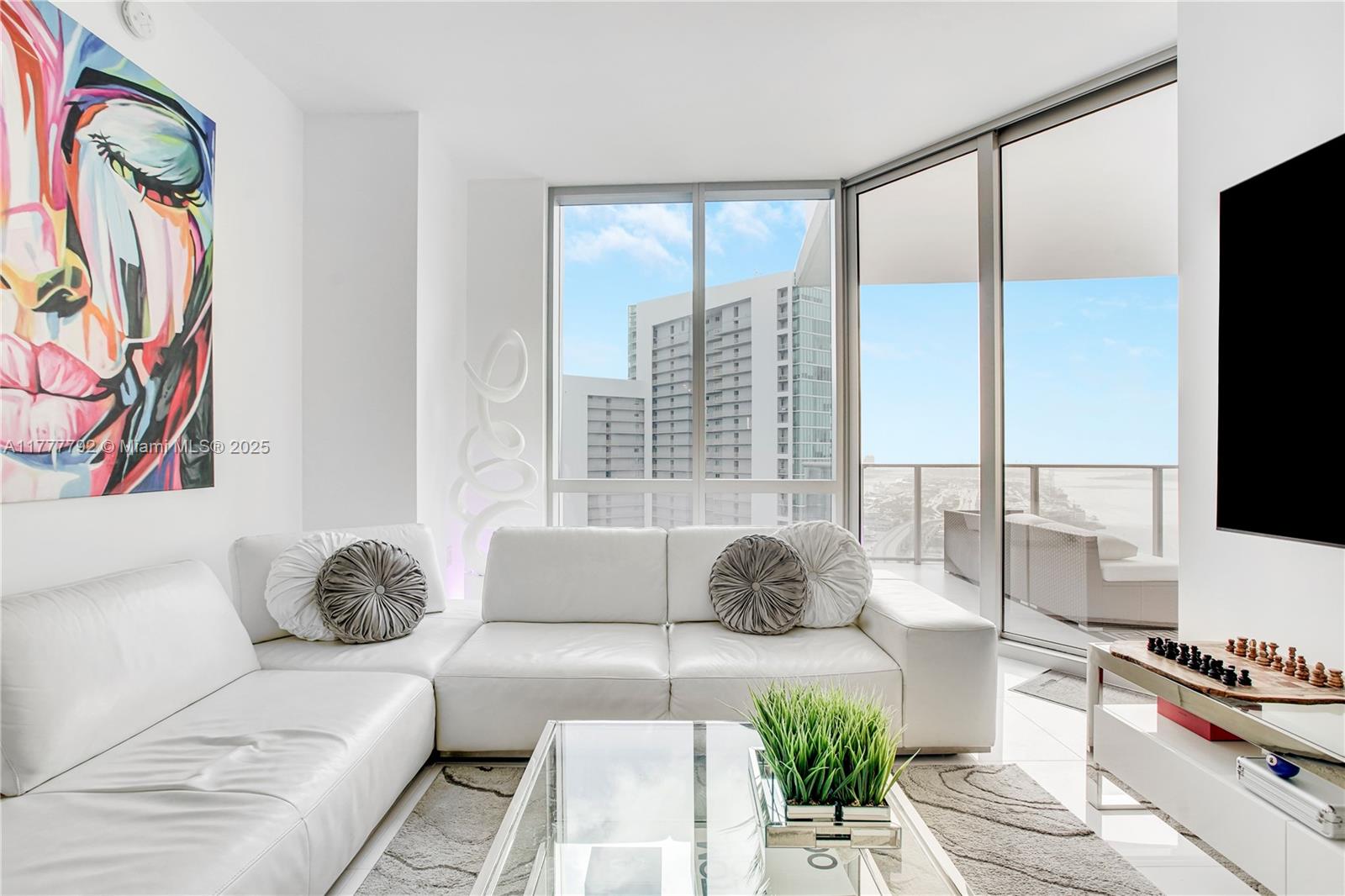 851 NE 1st Avenue #4207, Miami FL 33132