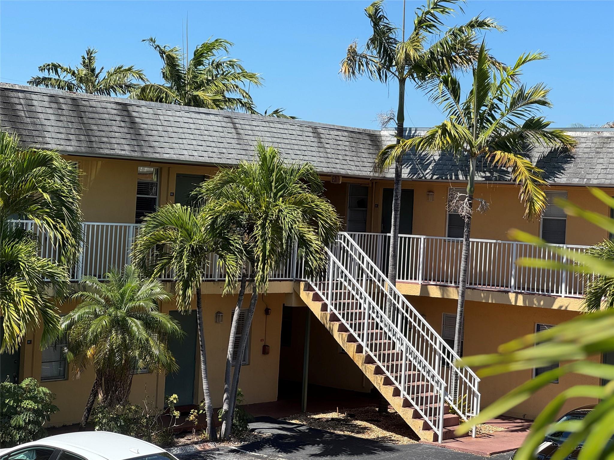 Homes for sale in Oakland Park, FL | 4071 N Dixie Hwy #19, Oakland Park, FL 33334 | MLS# F10493700