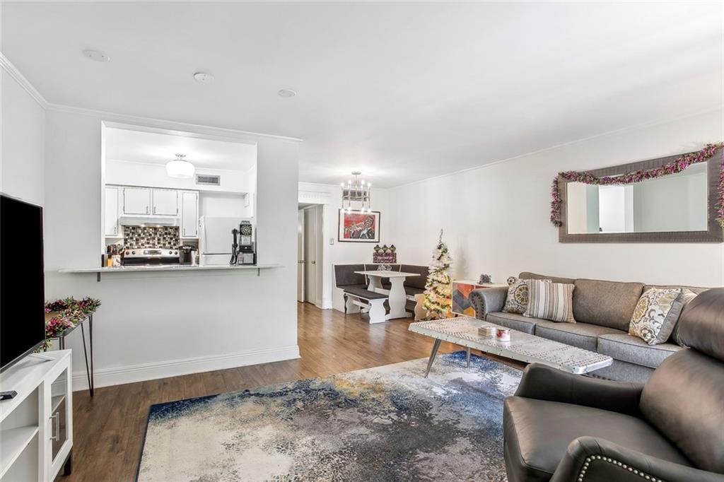 Homes for sale in New Orleans, LA | 4007 St Charles Ave Ave #314, New Orleans, LA 70115 | MLS# 2495455