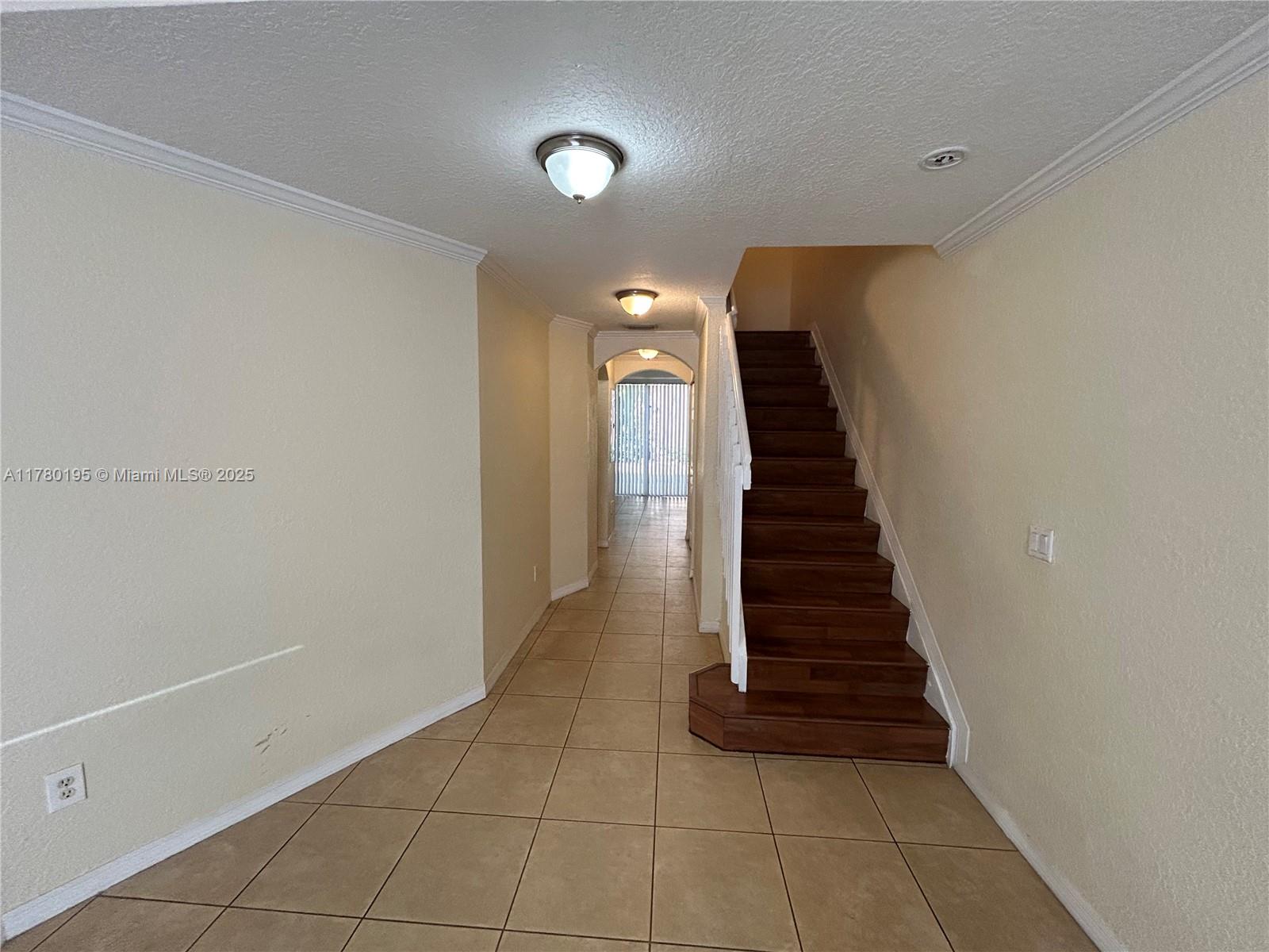 Well-appointed guest bedroom at 2279 Anchor Ct - Condo in Dania Beach