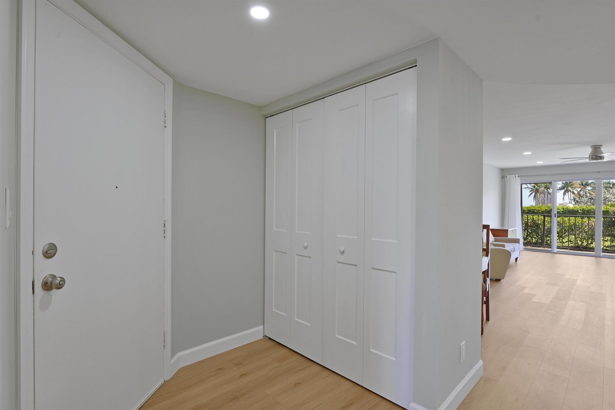 Homes for sale in Lake Park, FL | 801 Lake Shore Dr #112, Lake Park, FL 33403 | MLS# R11079791