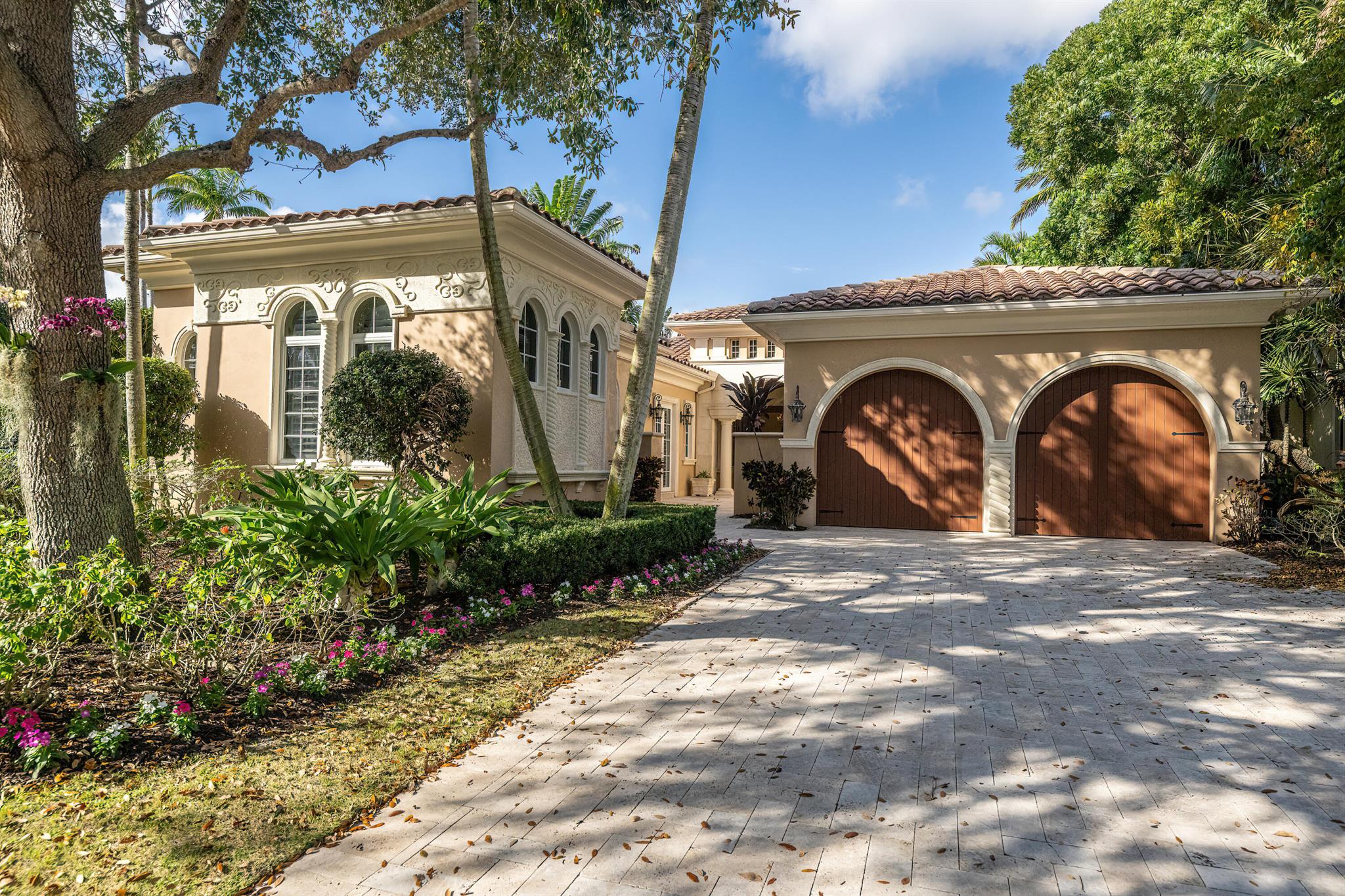 11209 Orange Hibiscus Lane Palm Beach Gardens FL 33418 | R11079902