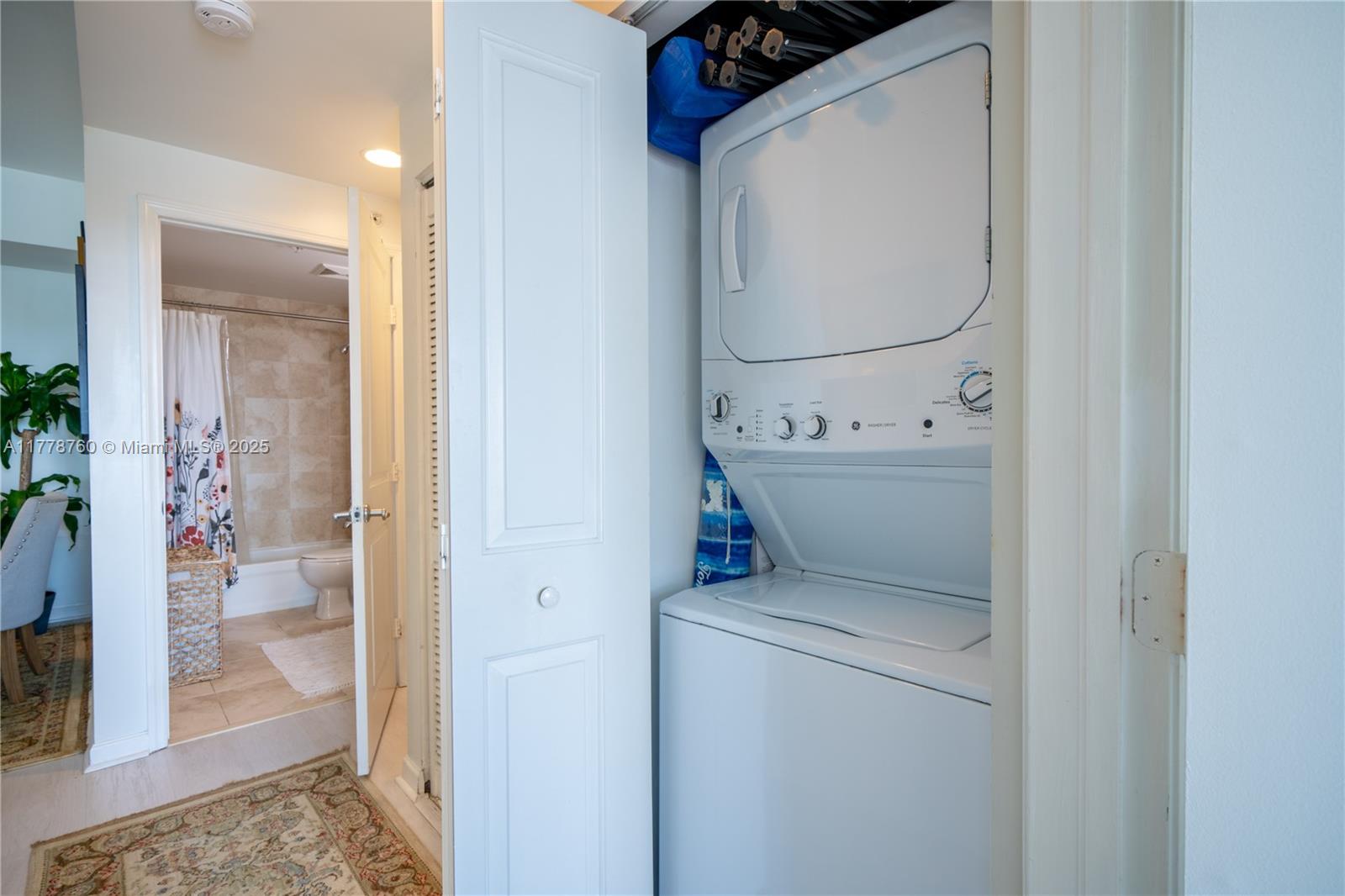 7900 Harbor Island Dr #611, North Bay Village FL 33141