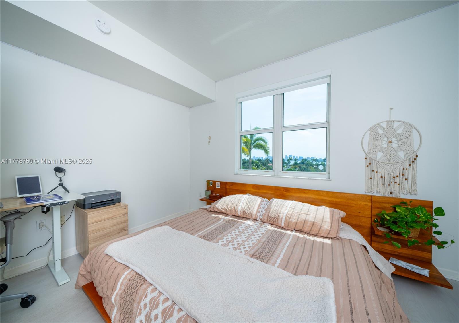 7900 Harbor Island Dr #611, North Bay Village FL 33141