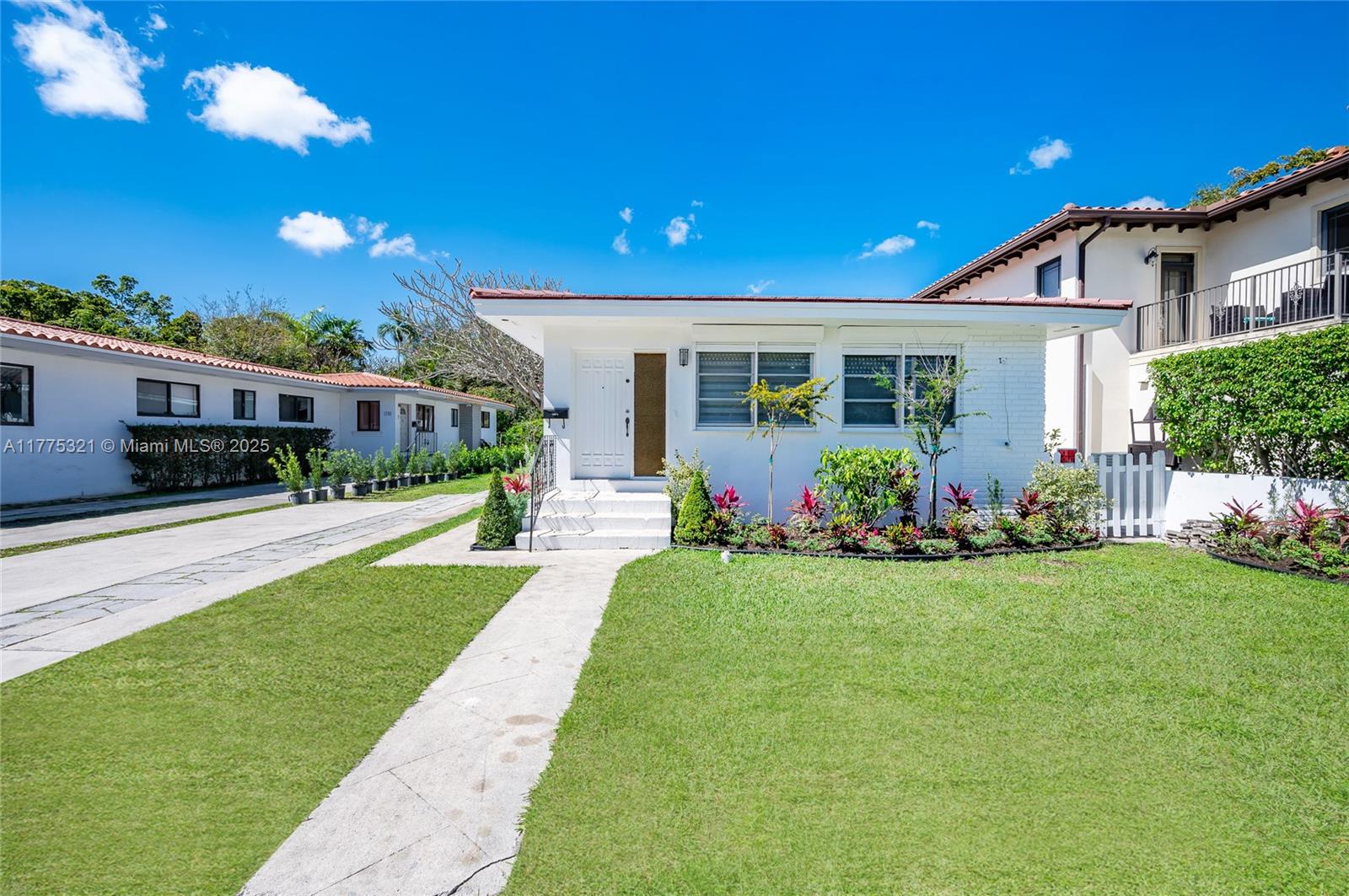 Homes for sale in Coral Gables, FL | 1704 S Le Jeune Rd, Coral Gables, FL 33134 | MLS# A11775321