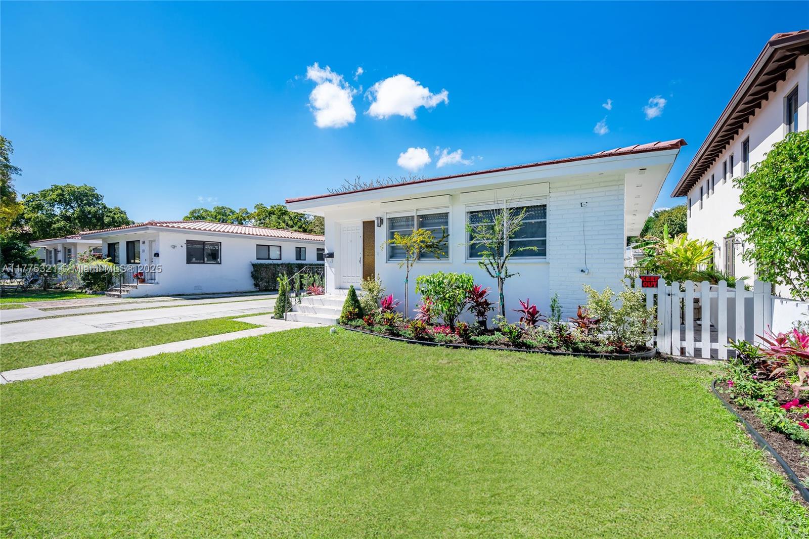 Homes for sale in Coral Gables, FL | 1704 S Le Jeune Rd, Coral Gables, FL 33134 | MLS# A11775321