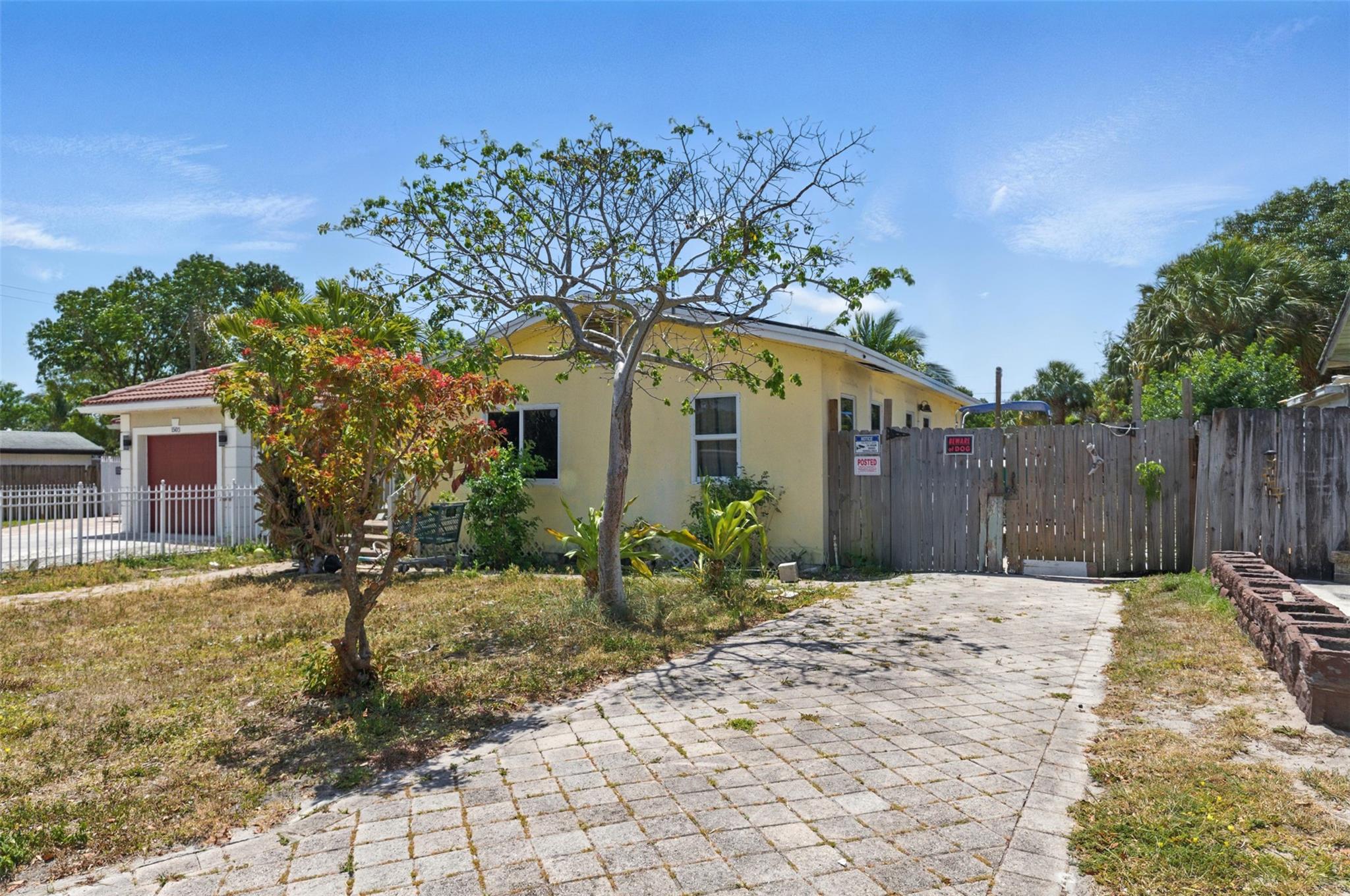 1507 19TH AVE N Lake Worth Beach FL 33460 | F10497404
