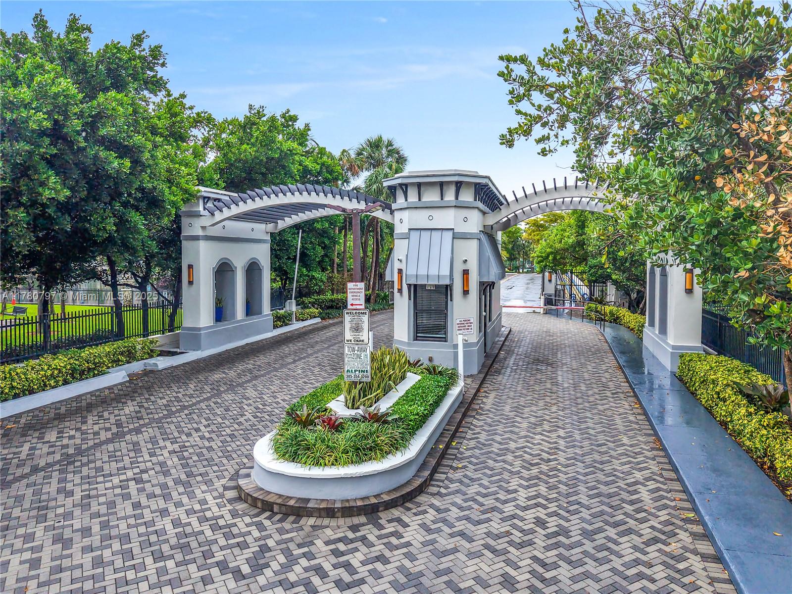 311 Poinciana Dr #801, Sunny Isles Beach FL 33160