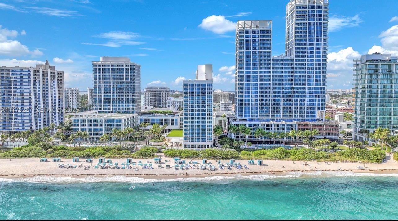 Condo for Rent in Miami Beach, FL