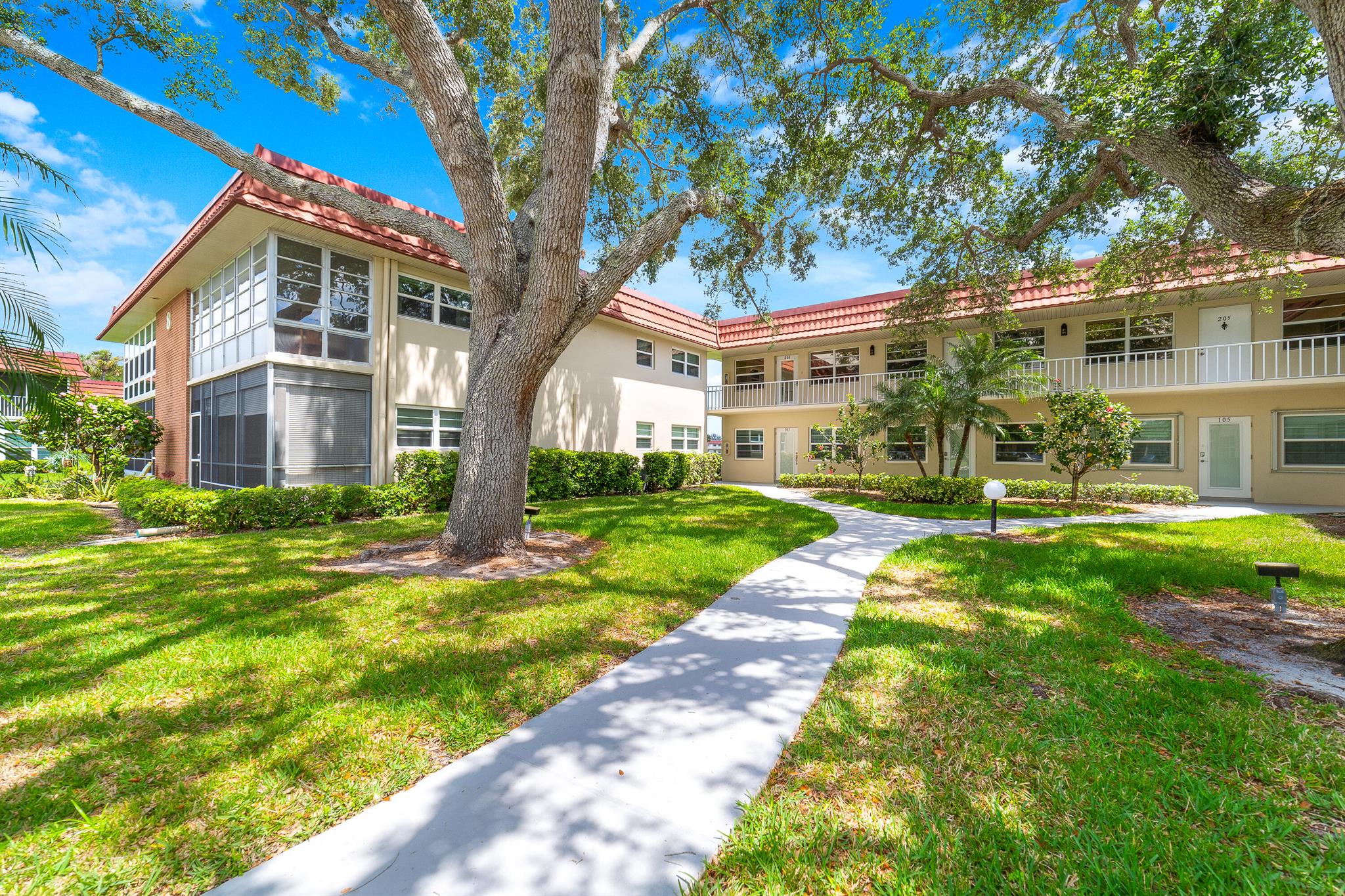 Vista Royale Phase IV Bld