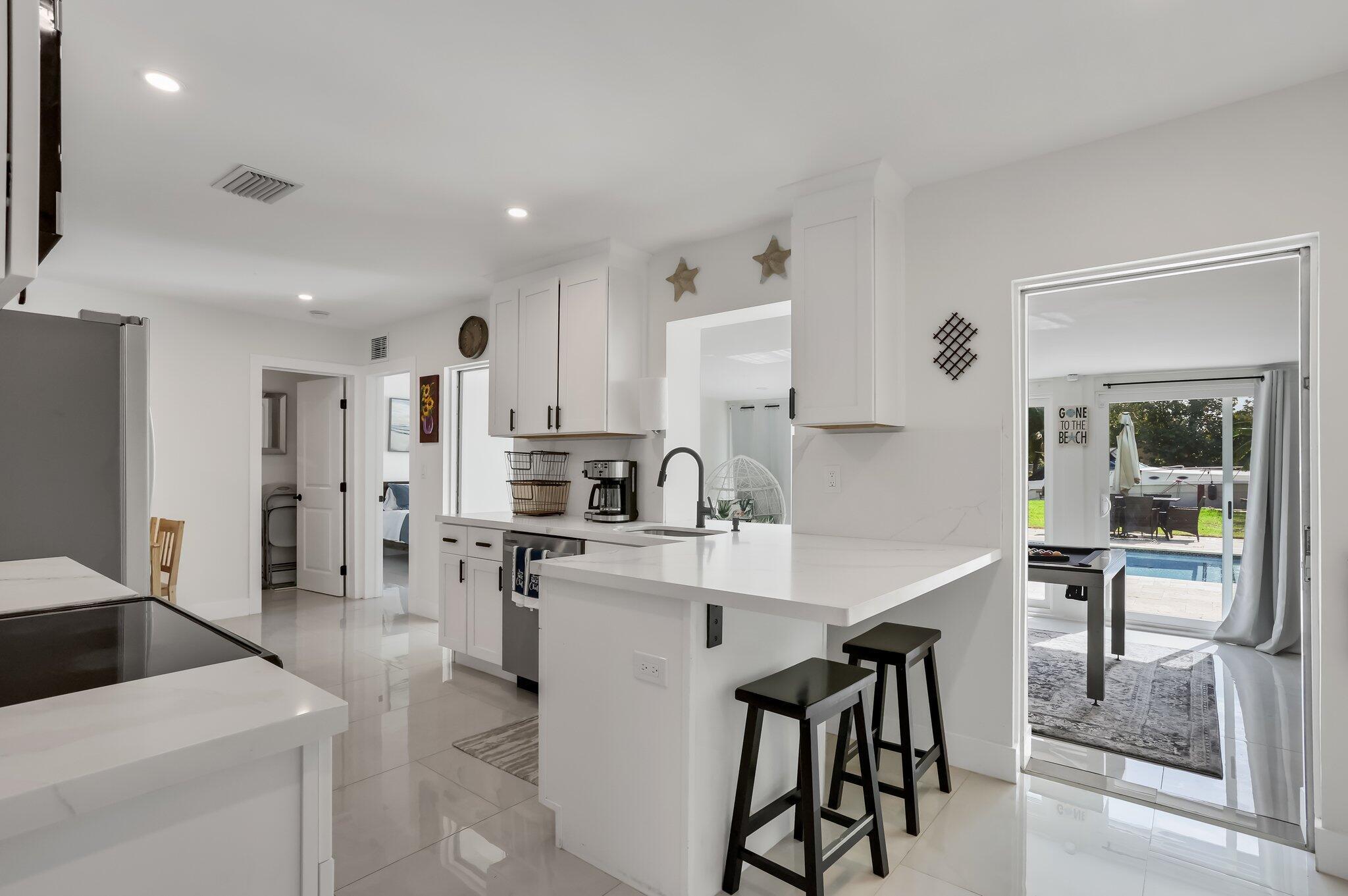 4448 Sw 34th Terrace, Dania Beach, FL 33312, 3 Bedrooms , 2 Bathrooms ,Single Family Residence,Off Market,R11080427, Horizon Palm Realty Group