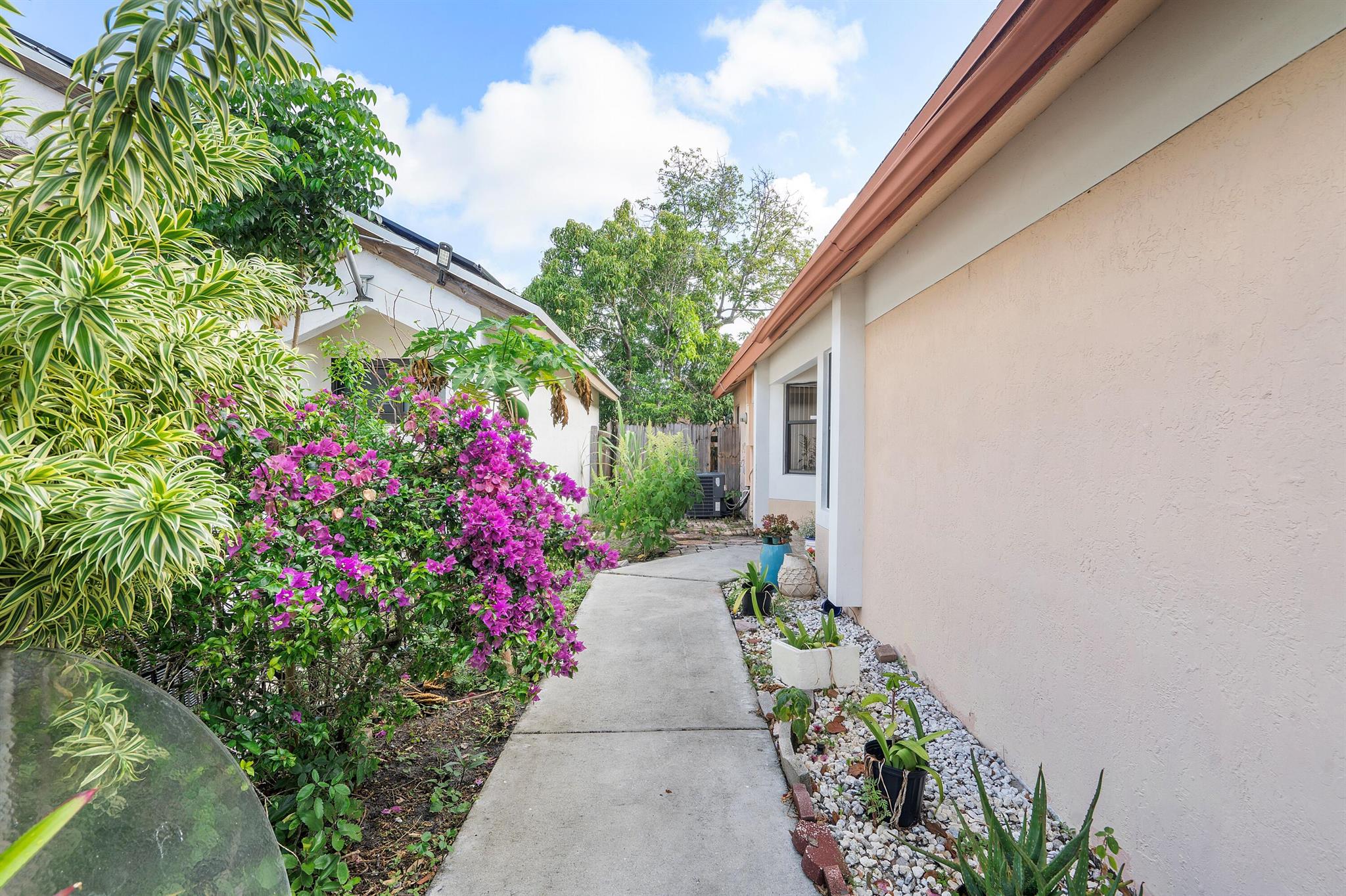 Homes for sale in North Lauderdale, FL | 904 Magniola Avenue, North Lauderdale, FL 33068 | MLS# R11080472