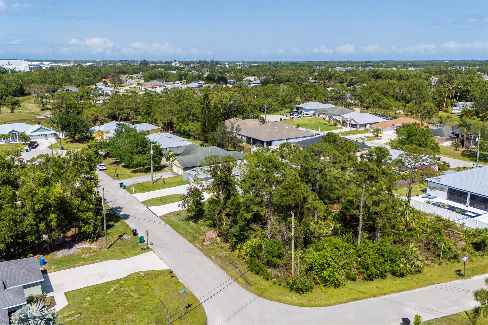 Homes for sale in Port St Lucie, FL | 5489 Nw Brent Court, Port St Lucie, FL 34986 | MLS# R11080643