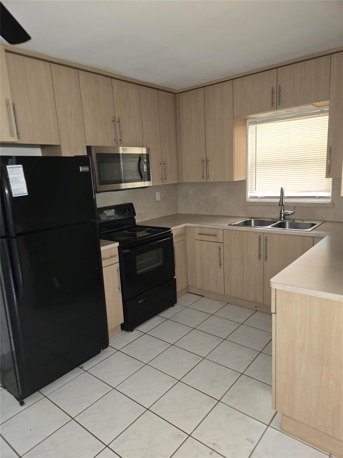 Homes for sale in Miami, FL | 8290 Nw 5 Ave, Miami, FL 33150 | MLS# F10497153