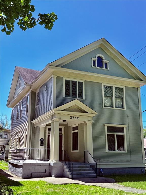 listing main picture