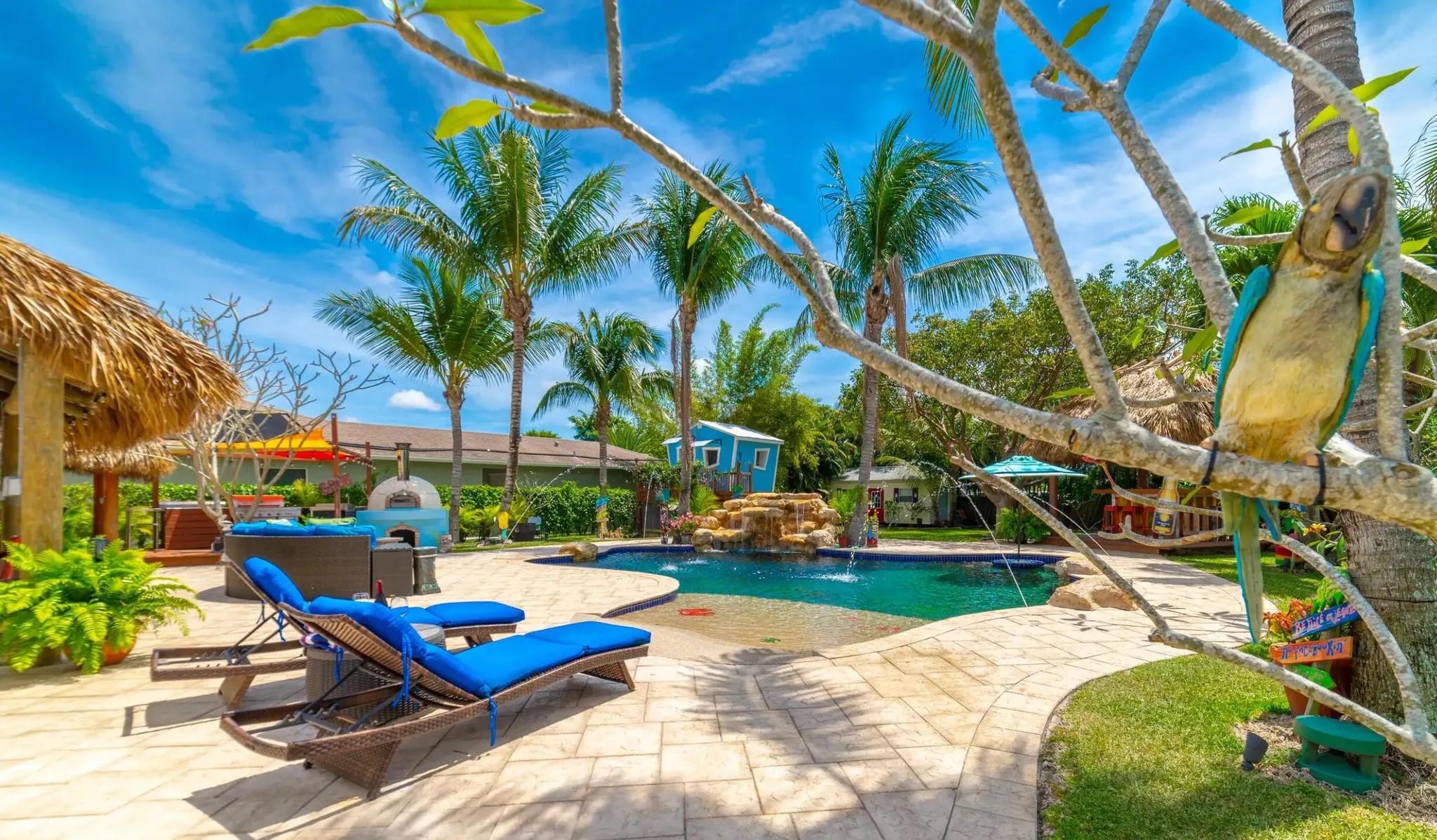 7444 Seabreeze Dr Lake Worth FL 33467 | F10497342