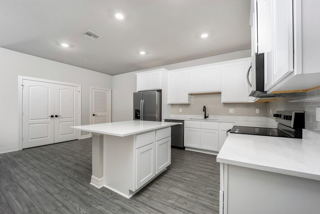 Homes for sale in Fort Pierce, FL | 1827 Gaiety Way, Fort Pierce, FL 34947 | MLS# F10497893