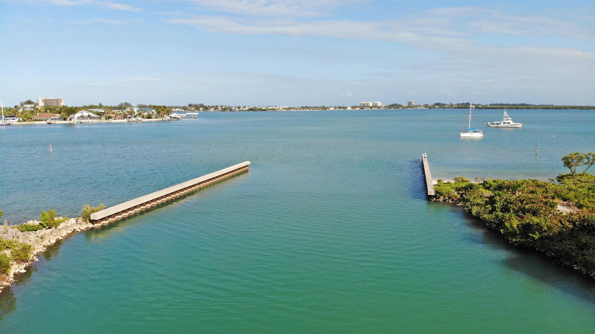 Harbour Isle At Hutchinso