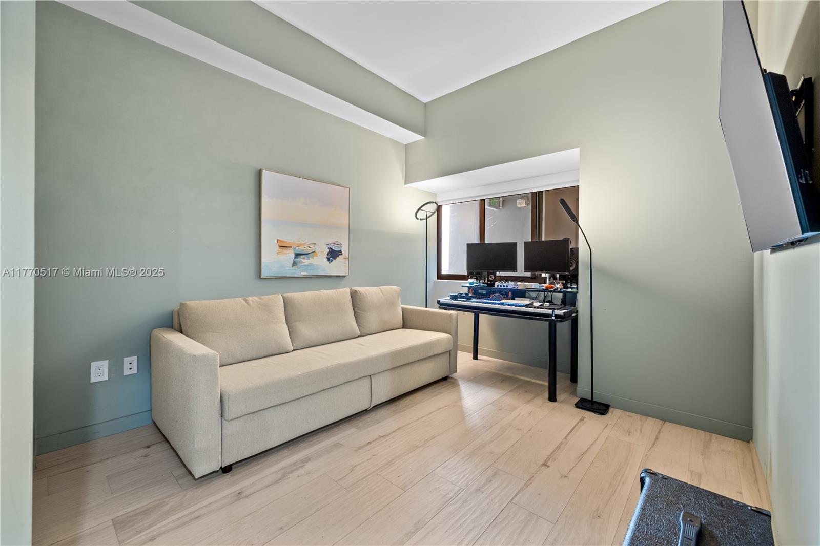 480 NE 31st St #4906, Miami FL 33137