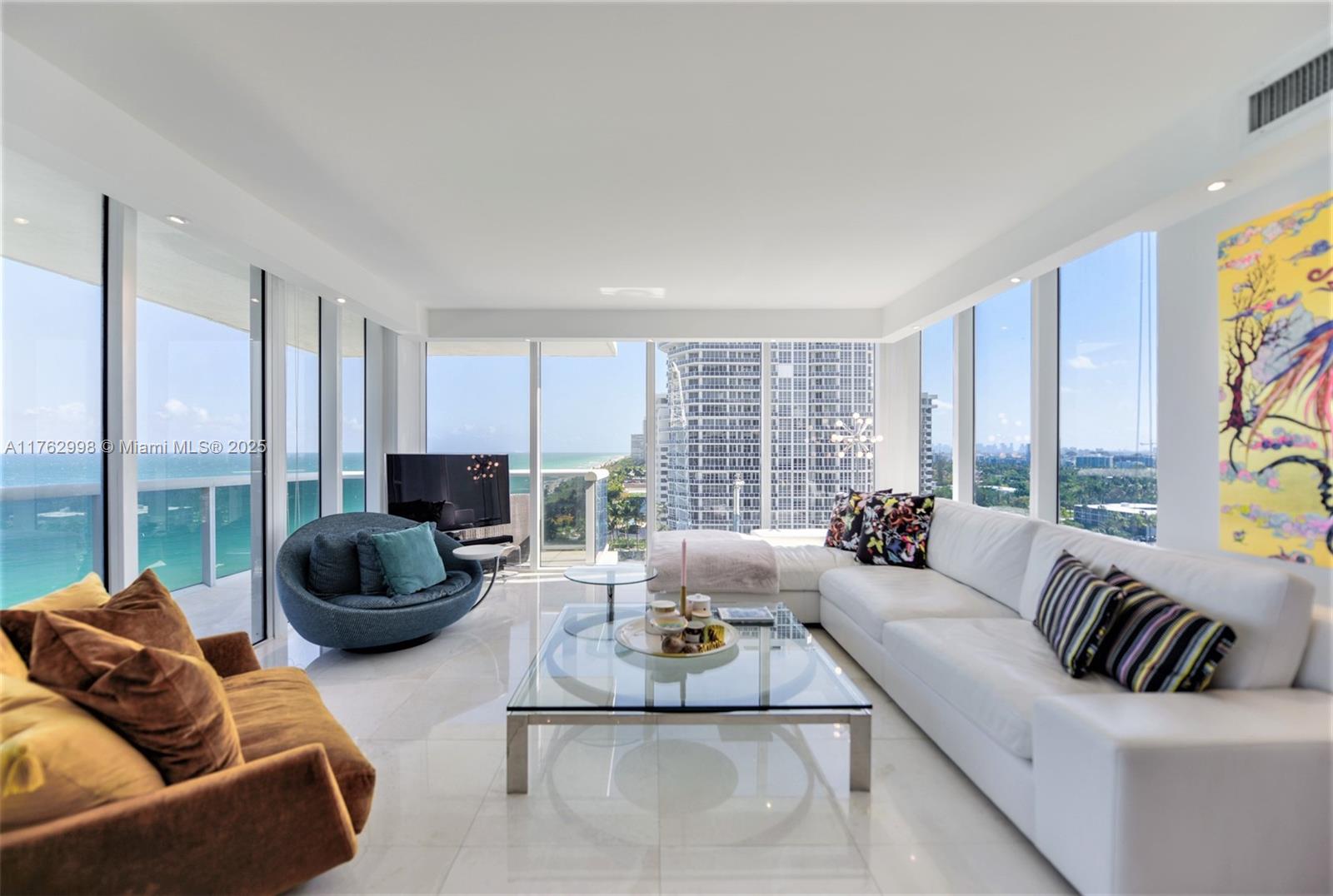 Apartamento à Venda em Bal Harbour, FL