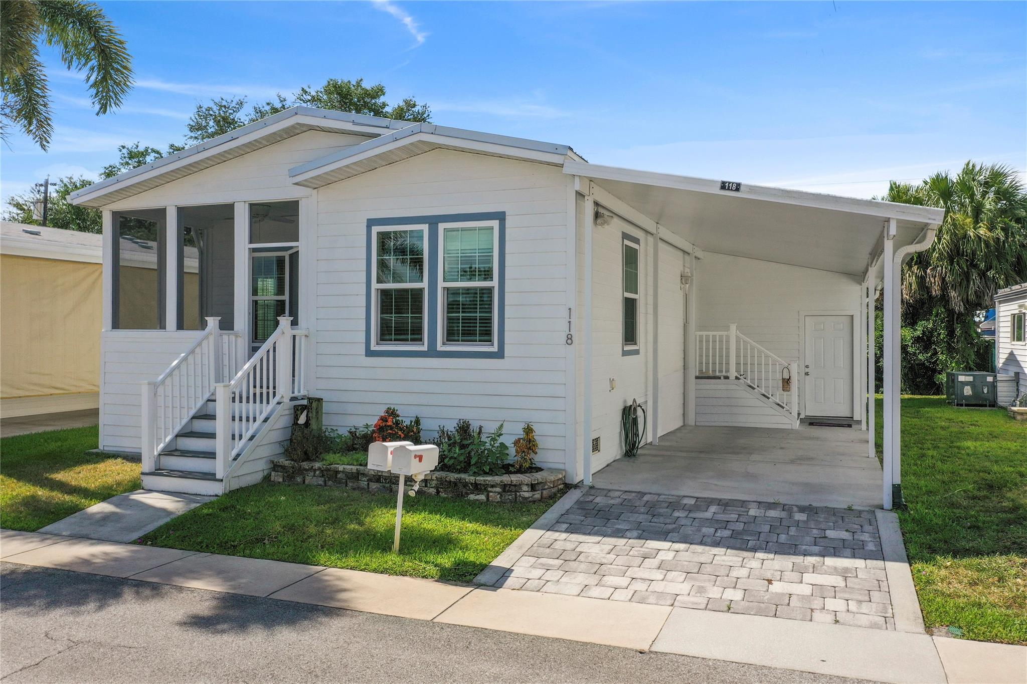 Homes for sale in Stuart, FL | 4300 Se Saint Lucie Blvd #118, Stuart, FL 34997 | MLS# F10498102