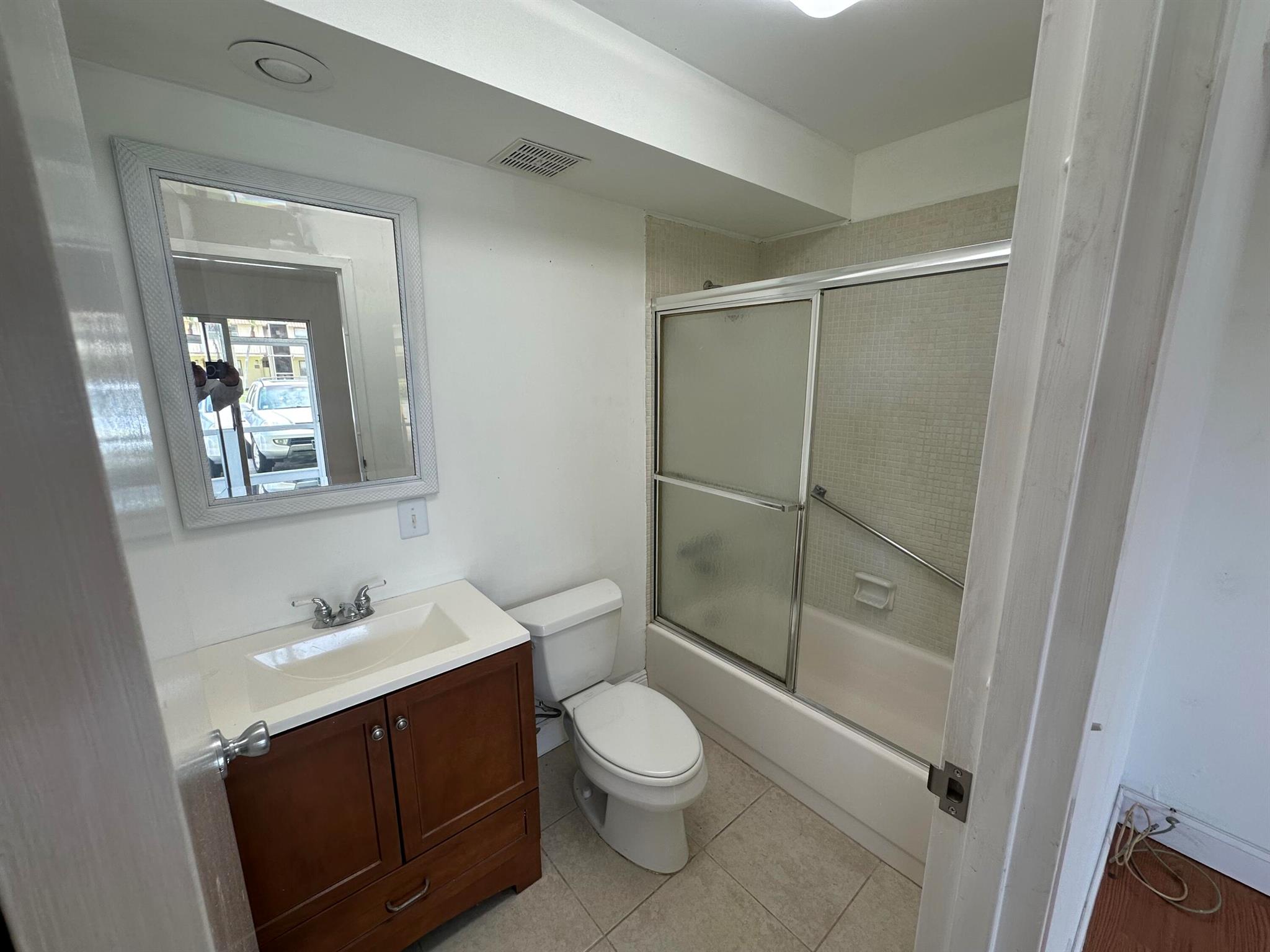 Homes for sale in Delray Beach, FL | 155 Saxony D, Delray Beach, FL 33446 | MLS# R11081223