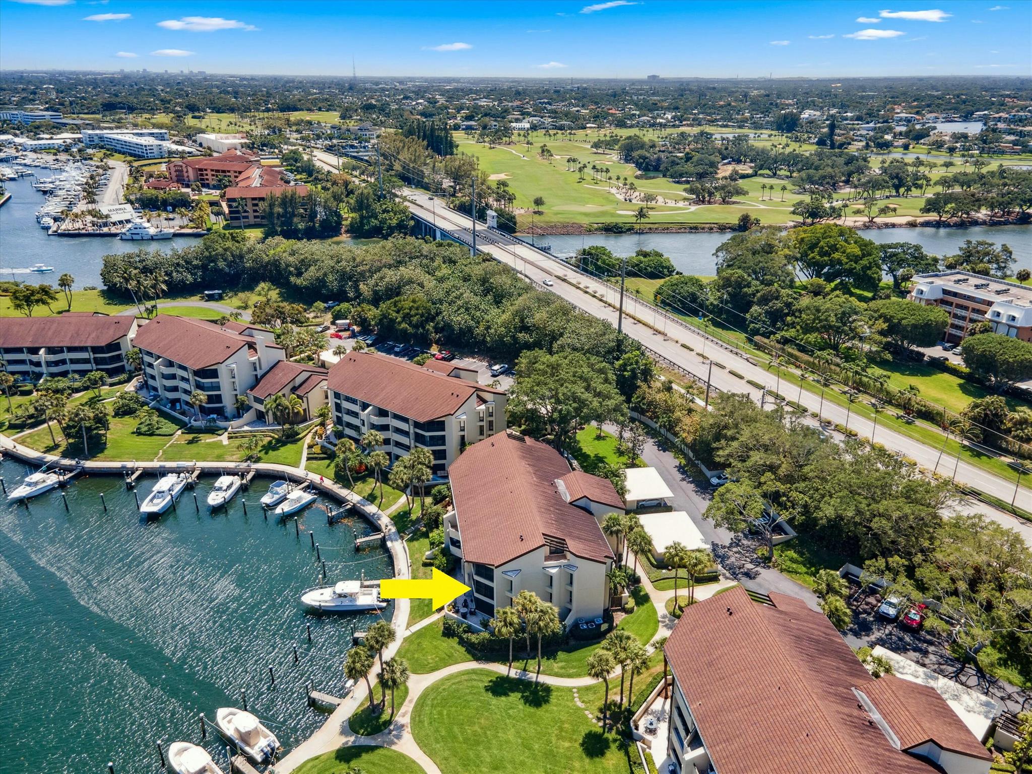 1124 Marine Way W D2l