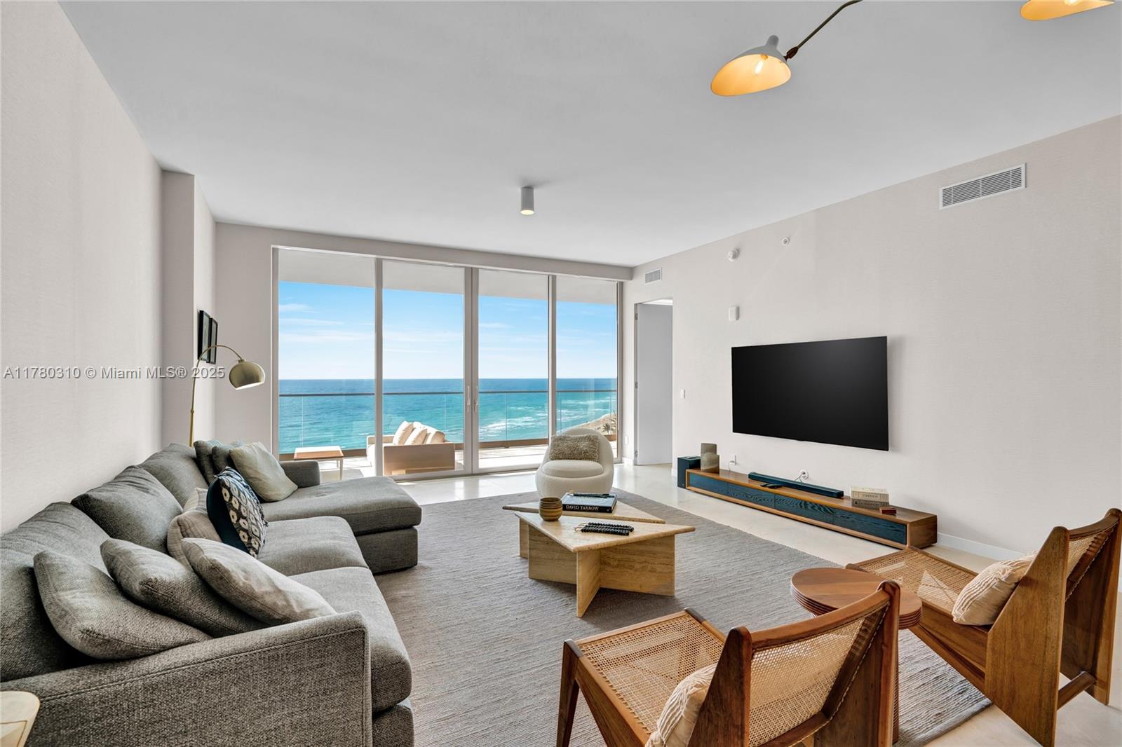 Condo for Rent in Sunny Isles Beach, FL