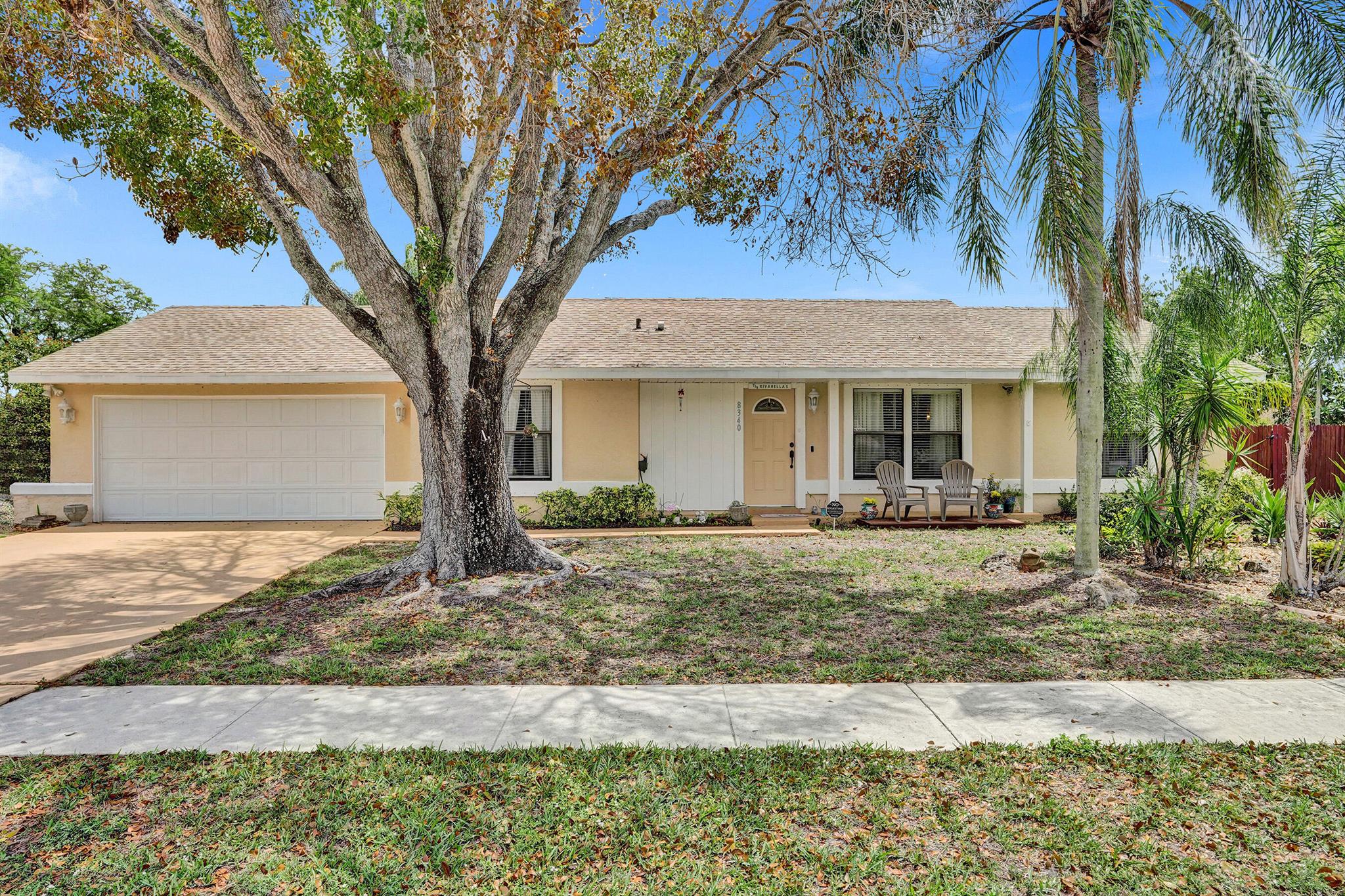 8340 Mildred Drive W Boynton Beach FL 33472 | R11081414