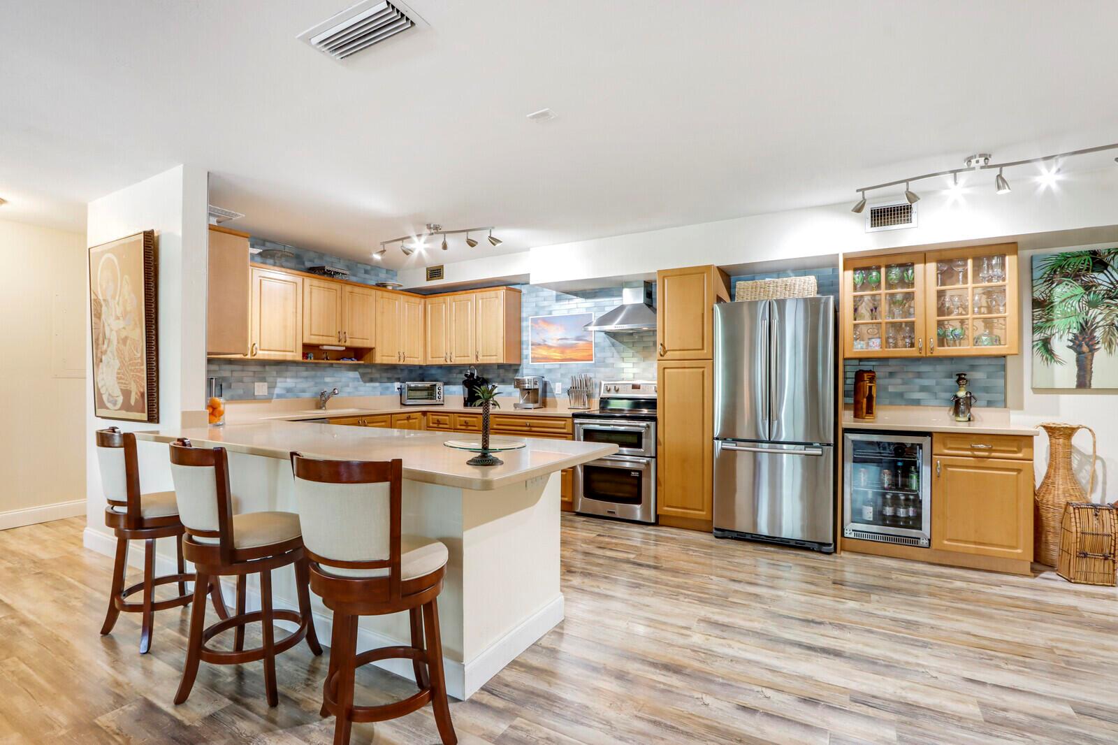 Homes for sale in Jupiter, FL | 300 N Hwy A1A #204a, Jupiter, FL 33477 | MLS# R11081606