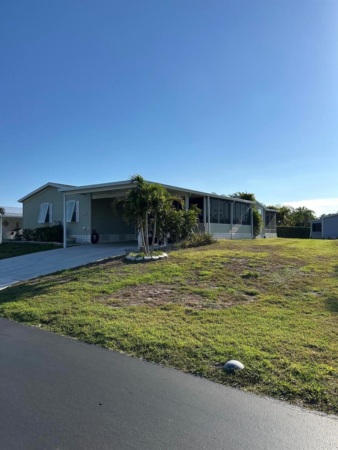 Homes for sale in Fort Pierce, FL | 553 Tropical Isles Circle, Fort Pierce, FL 34982 | MLS# R11081744