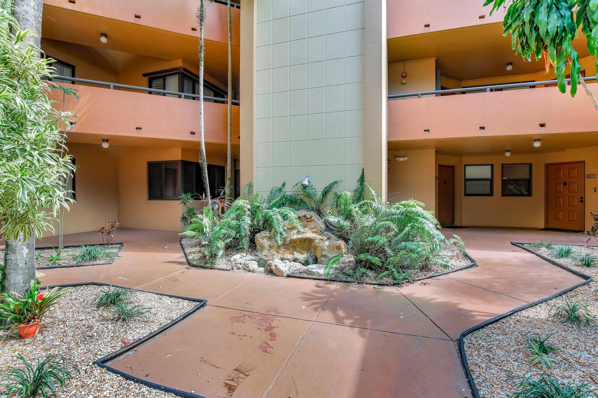 Homes for sale in Miami Lakes, FL | 15499 Miami Lakeway N #306-5, Miami Lakes, FL 33014 | MLS# R11081756