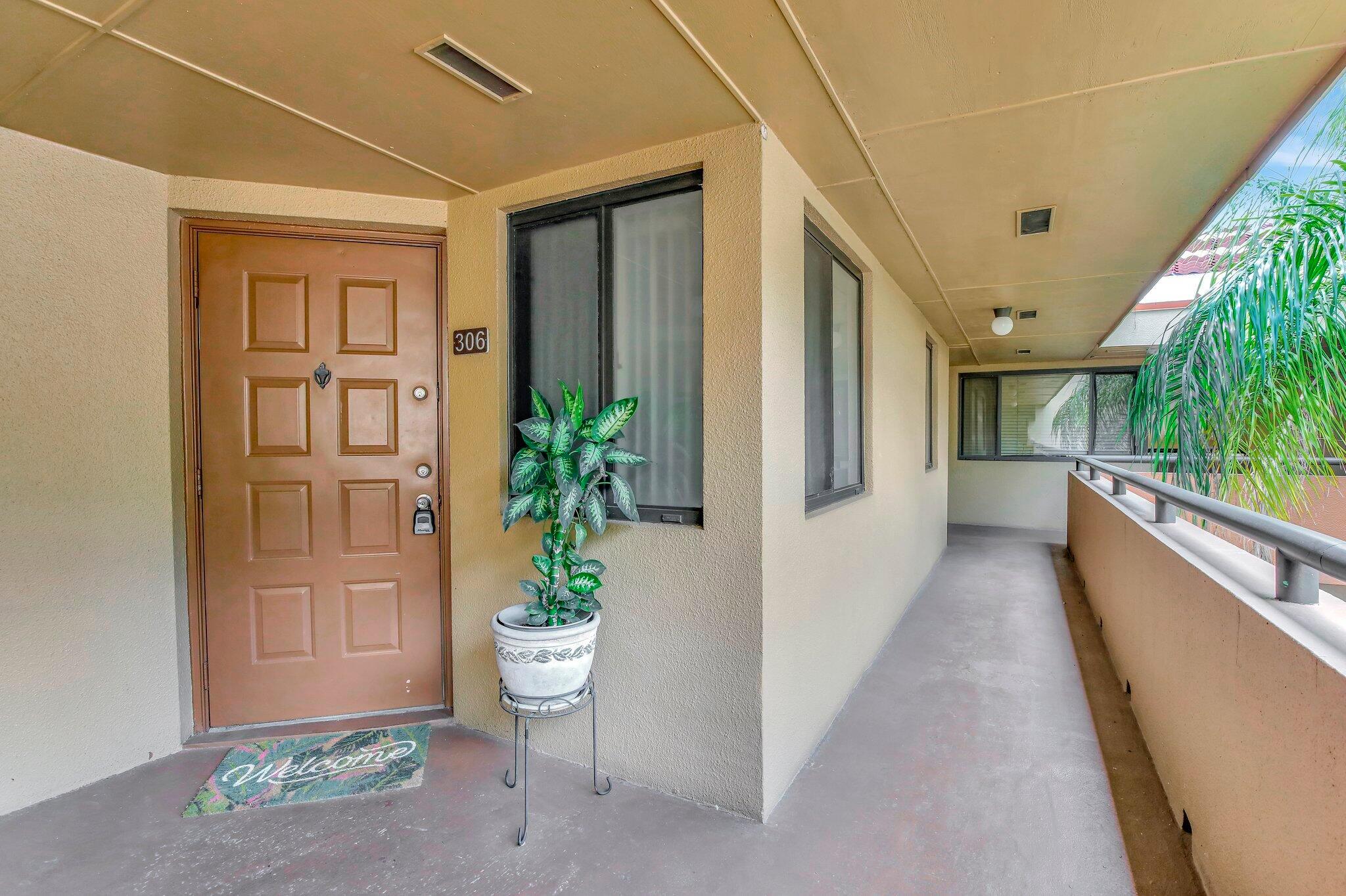 Homes for sale in Miami Lakes, FL | 15499 Miami Lakeway N #306-5, Miami Lakes, FL 33014 | MLS# R11081756