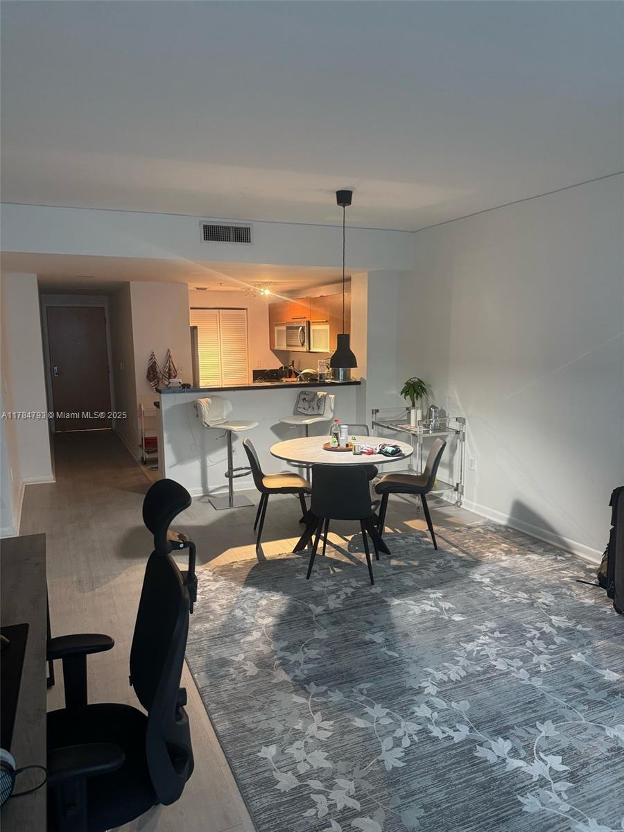 Vizcayne South Condo