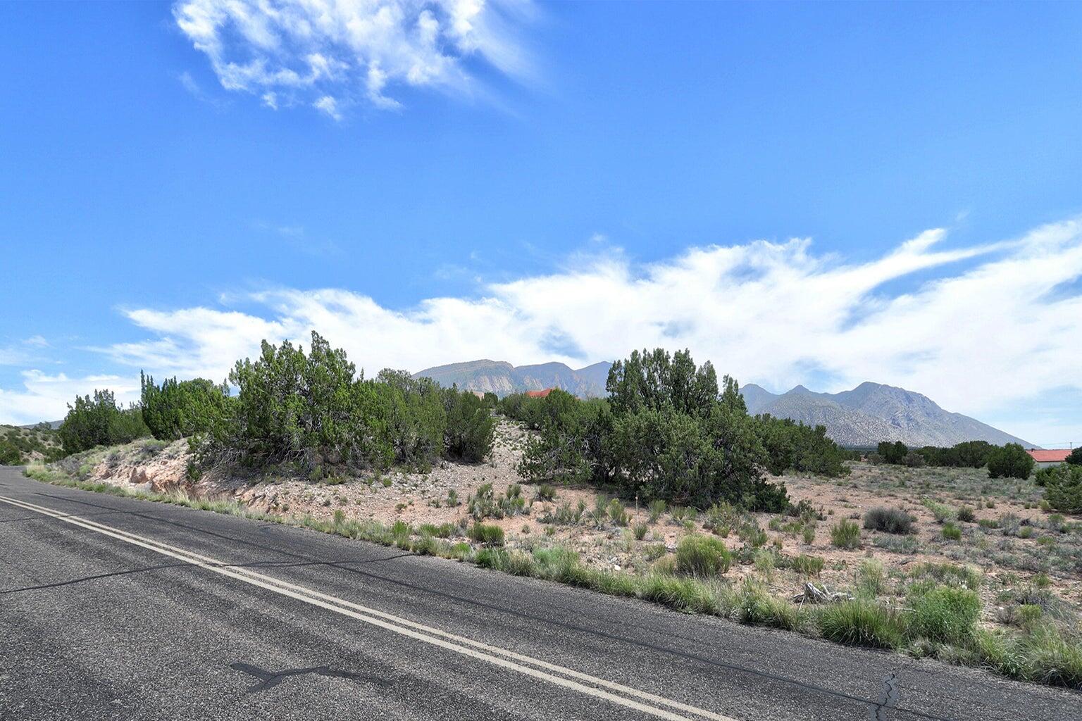 Homes for sale in Placitas, NM | 22 Calle Del Sol, Placitas, NM 87043 | MLS# 1082117