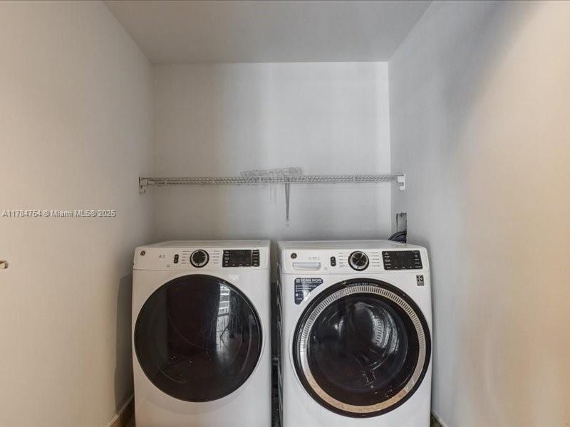 9499 Collins Ave #PH-03, Surfside FL 33154