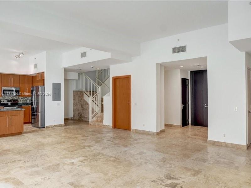 9499 Collins Ave #PH-03, Surfside FL 33154