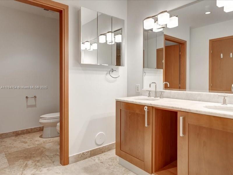 9499 Collins Ave #PH-03, Surfside FL 33154