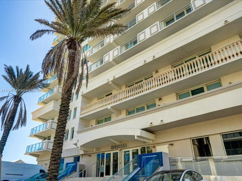 9499 Collins Ave #PH-03, Surfside FL 33154