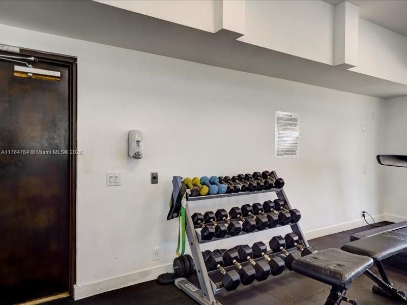 9499 Collins Ave #PH-03, Surfside FL 33154