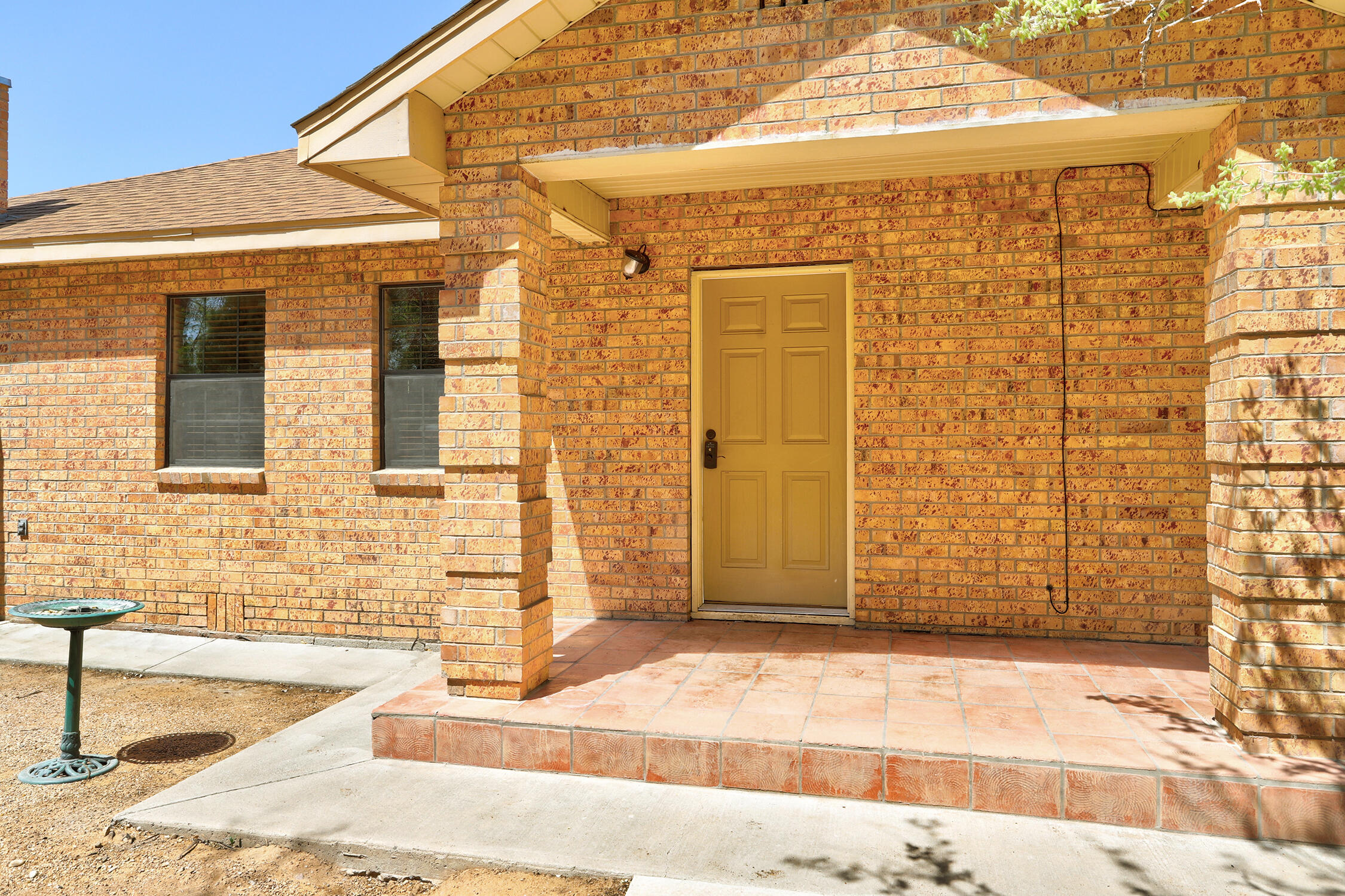 Homes for sale in Corrales, NM | 3037 Corrales Rd, Corrales, NM 87048 | MLS# 1082163