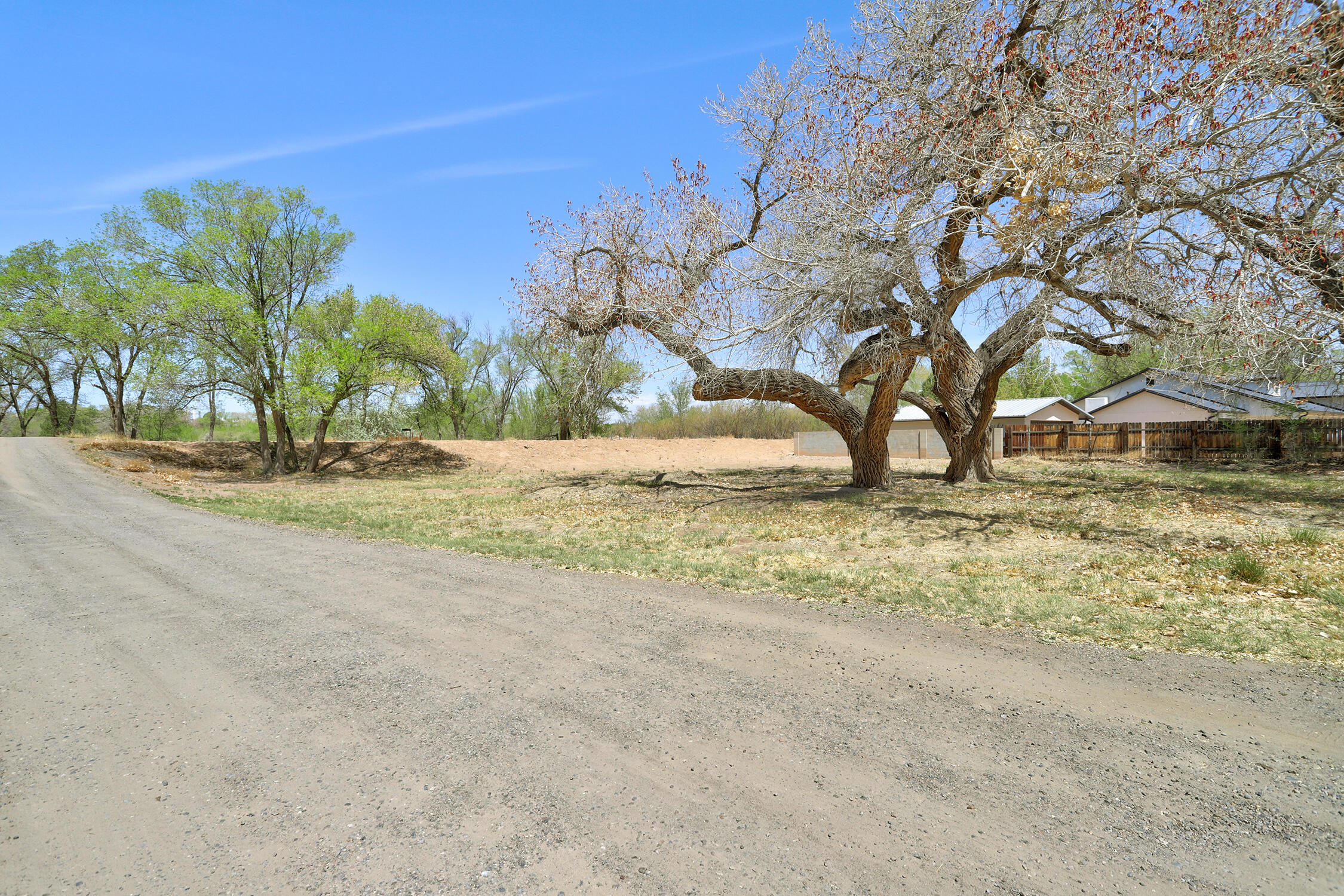 Homes for sale in Corrales, NM | 3037 Corrales Rd, Corrales, NM 87048 | MLS# 1082163