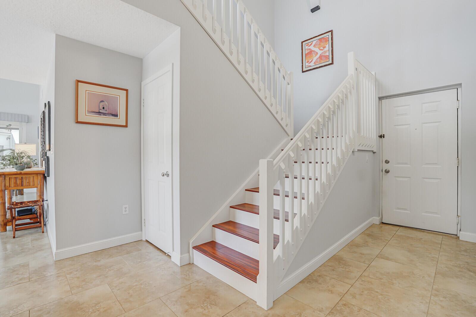 Homes for sale in Juno Beach, FL | 821 Oak Harbour Dr, Juno Beach, FL 33408 | MLS# R11082333