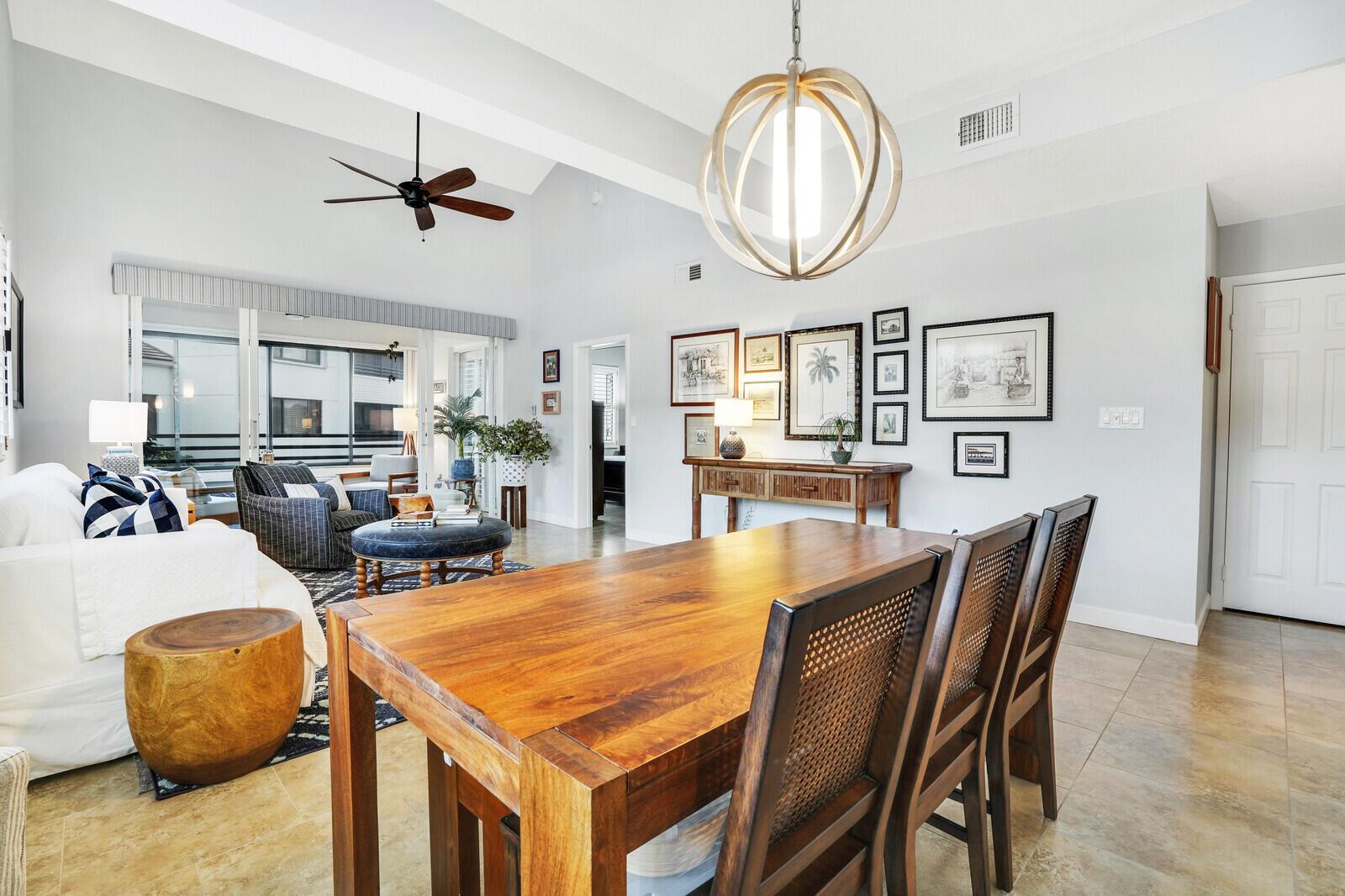 Image to showcase the property located at 821 Oak Harbour Drive